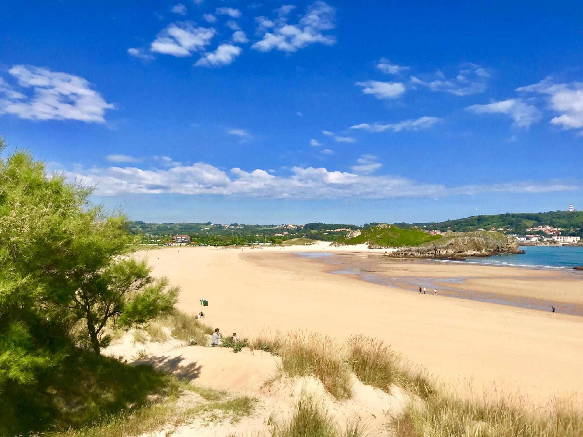 Apartamento Plaza De La Villa Playa Trengandin Noja Exteriör bild